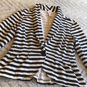 Trendy Black and White Striped Blazer